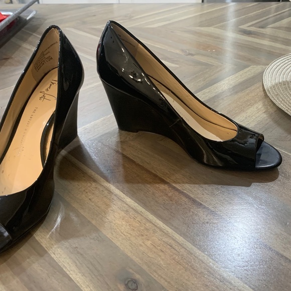 Franco Sarto Wedges - Picture 1 of 3